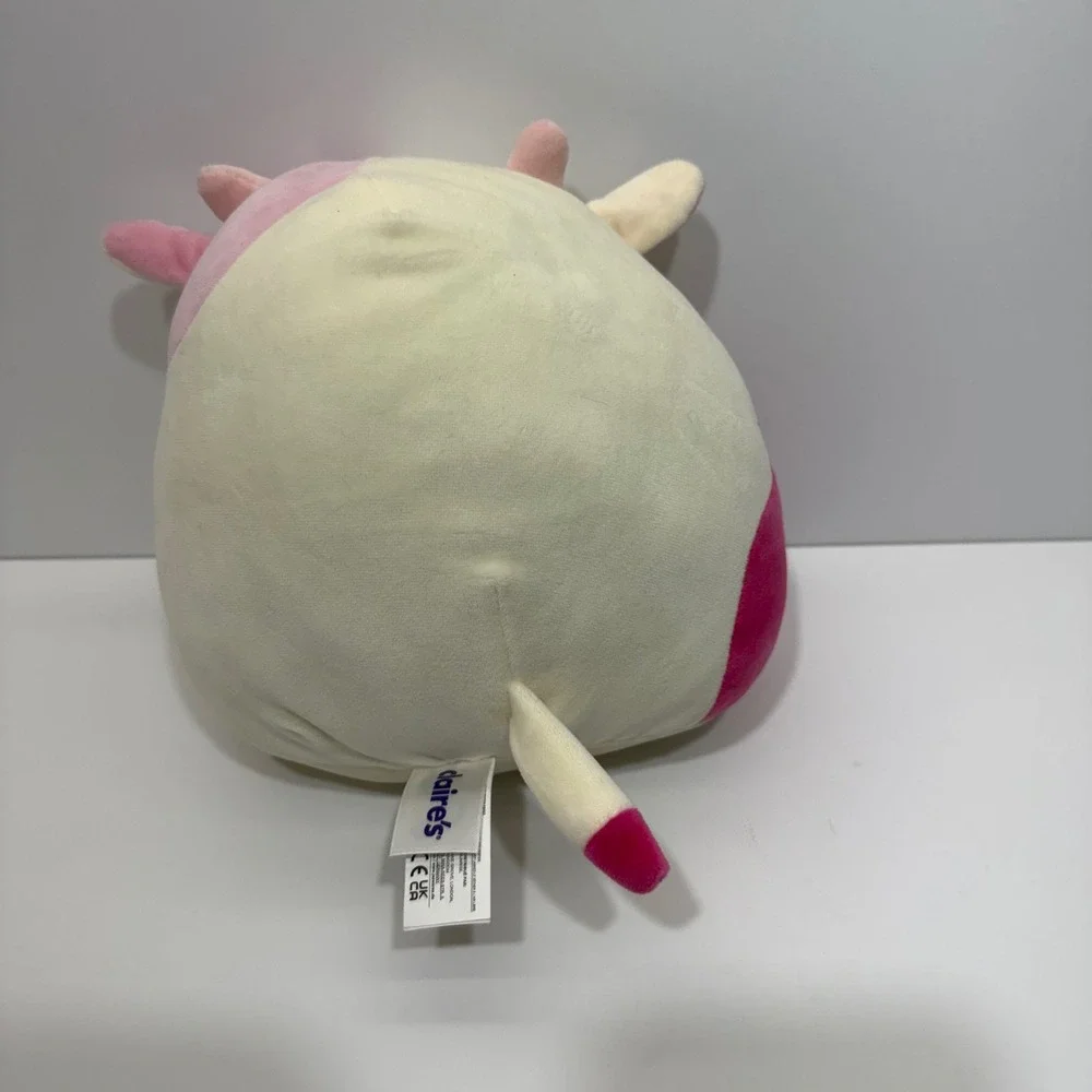 Squishmallows Caedyn the Cow 8 Inch Pink Cream Heart Nostrils Plush Claire's Toy